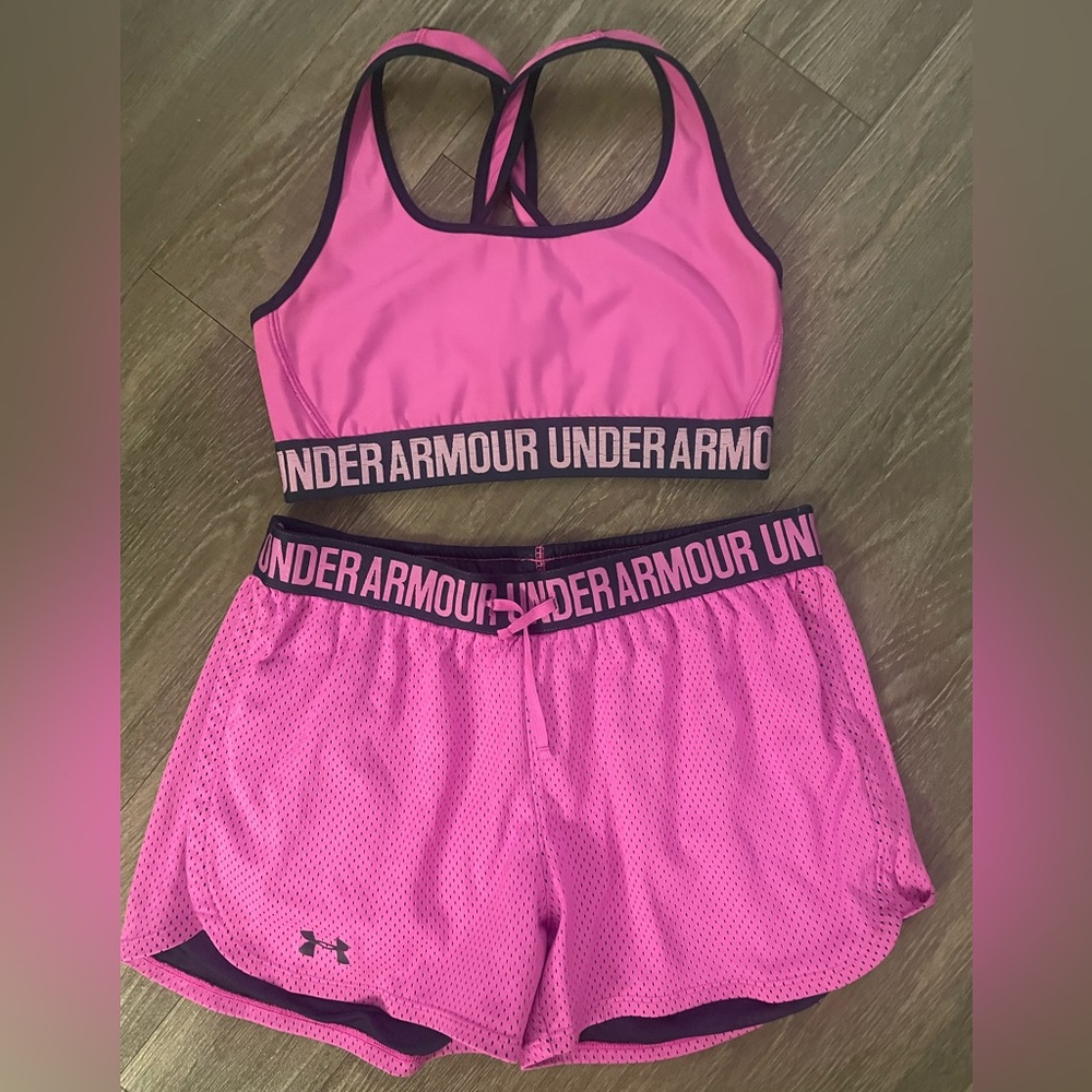 Under Armour Womens Workout Set